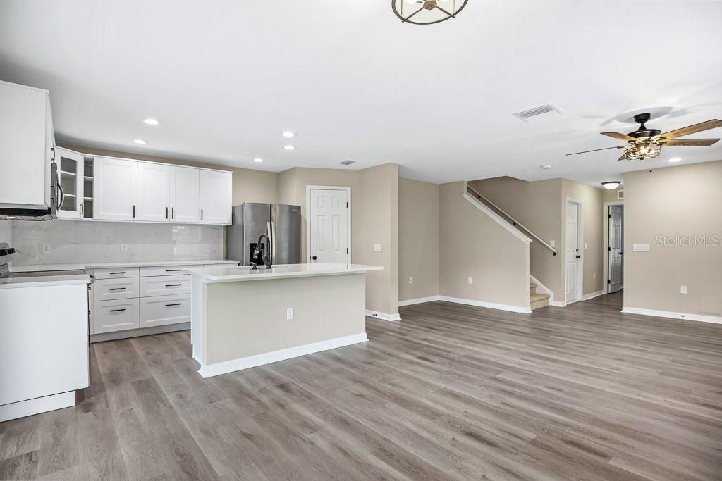 10831 JOHANNA AVE, RIVERVIEW, FL, 33578
