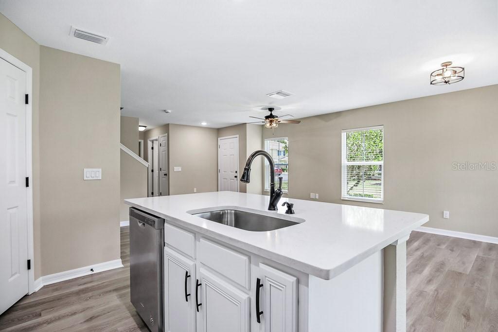 10831 JOHANNA AVE, RIVERVIEW, FL, 33578