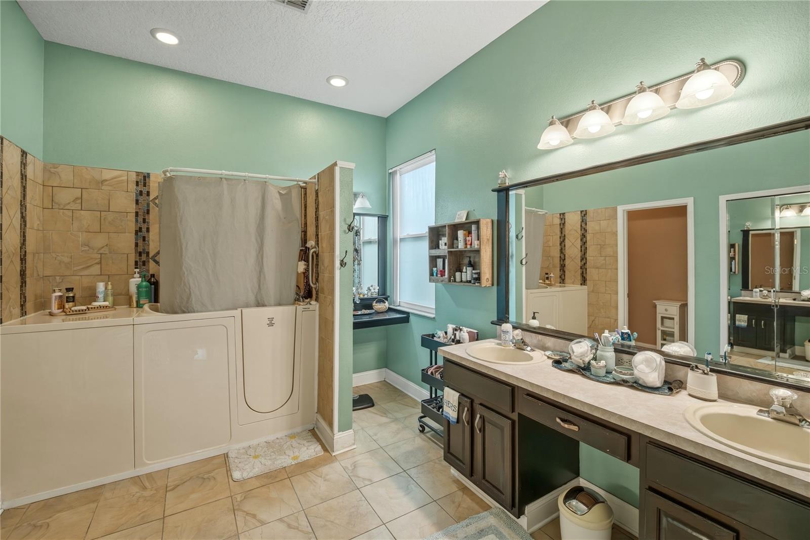 2664 WILLOW GLEN CIR, KISSIMMEE, FL, 34744