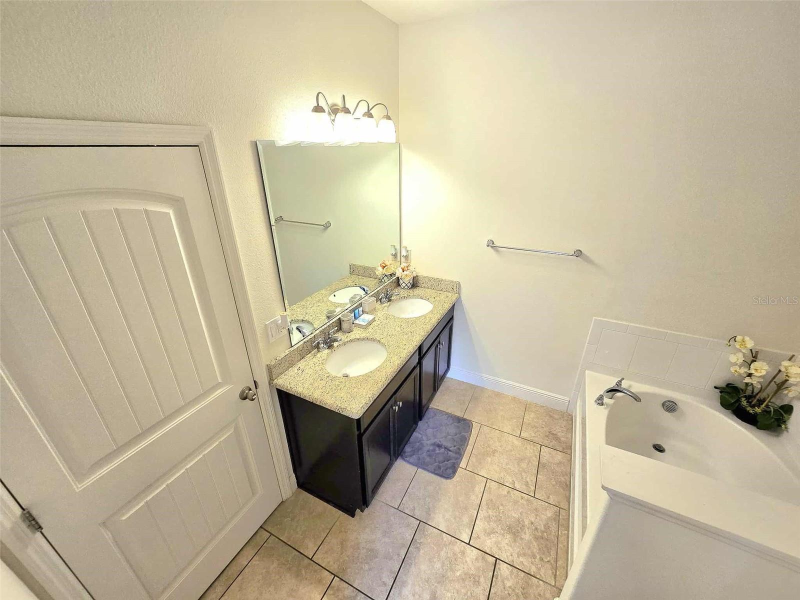 5243 WILDWOOD WAY, DAVENPORT, FL, 33837