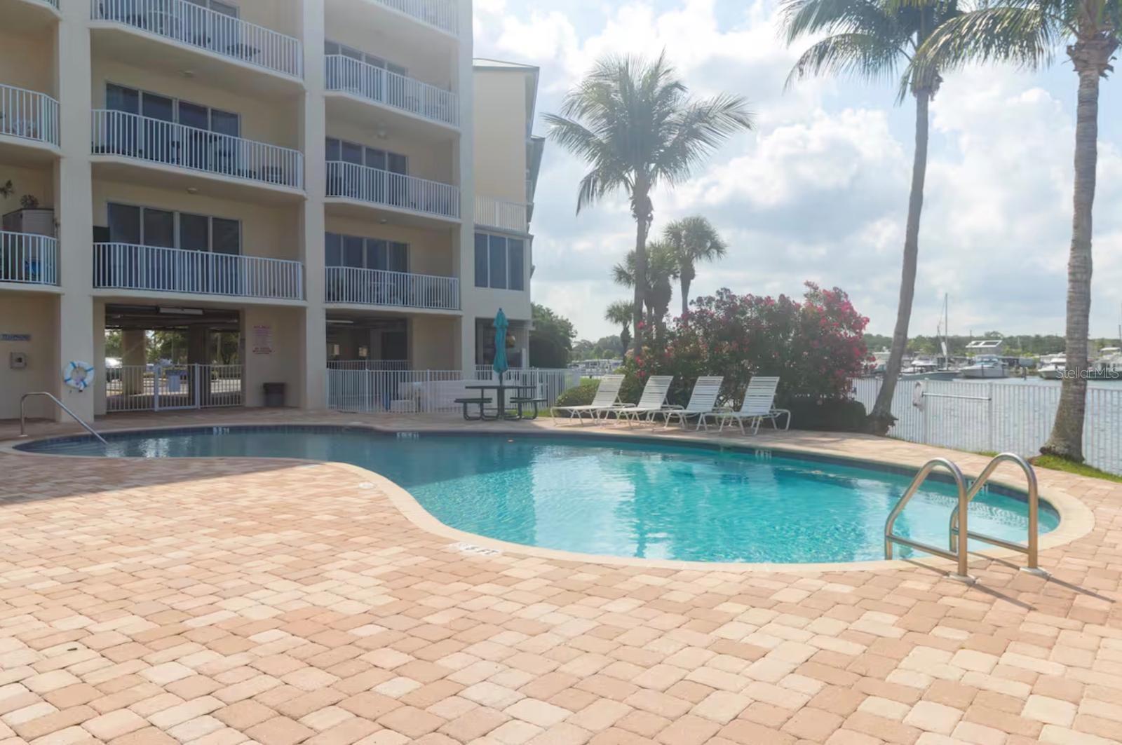 8800 BAY PINES BLVD #320, ST PETERSBURG, FL, 33709