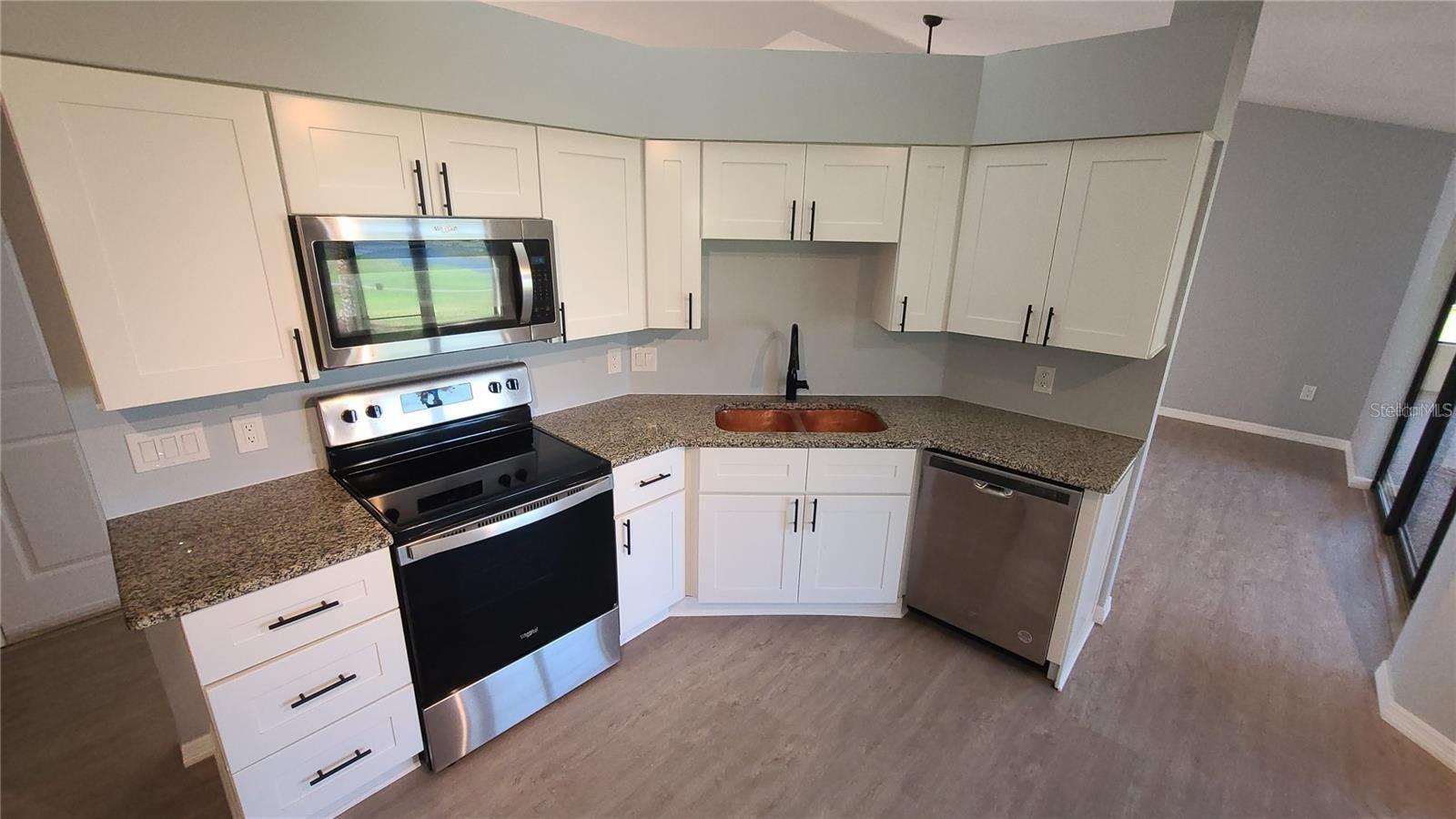 13 SEAWARD CIR, PLACIDA, FL, 33946