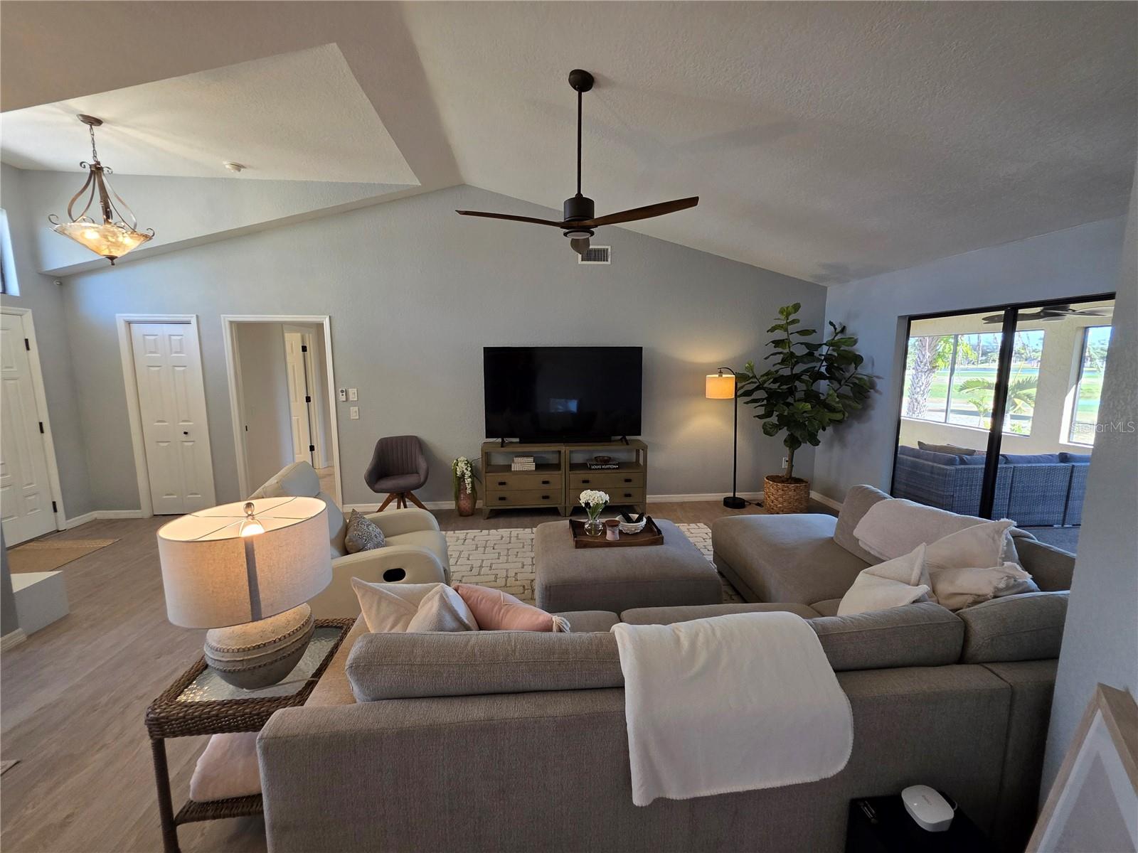 13 SEAWARD CIR, PLACIDA, FL, 33946