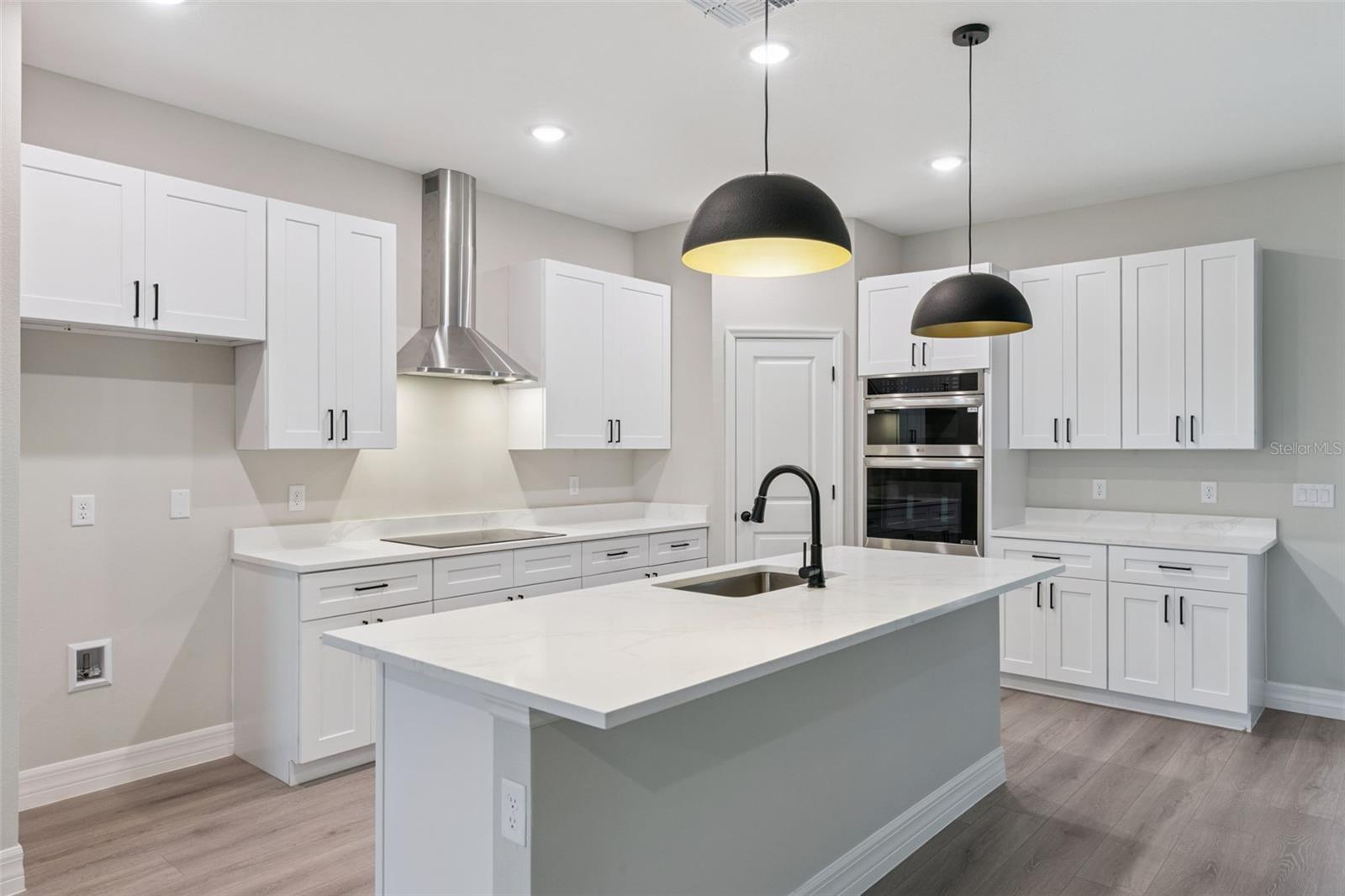 42875 HONEYSUCKLE ST, EUSTIS, FL, 32736