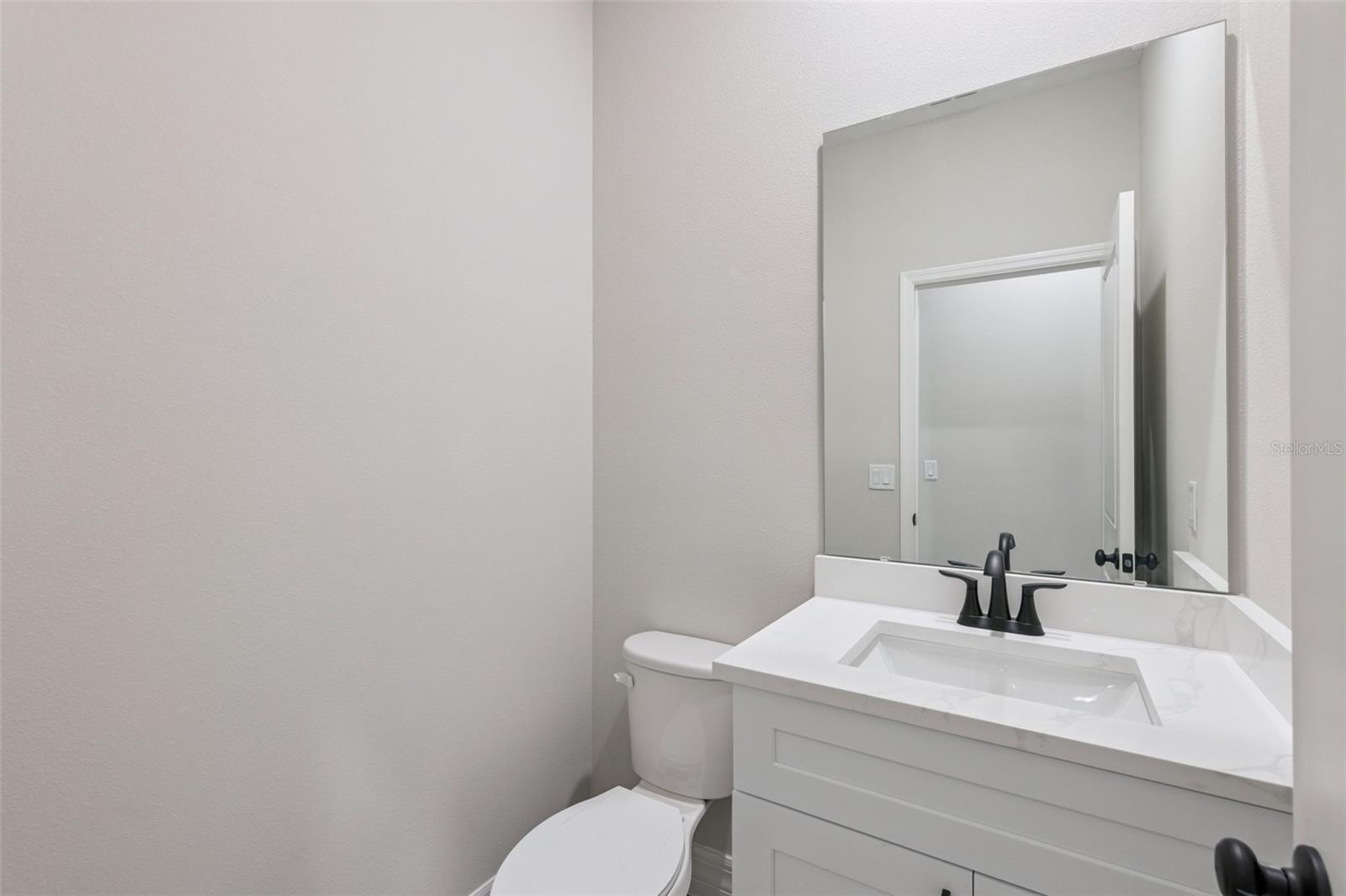 42875 HONEYSUCKLE ST, EUSTIS, FL, 32736