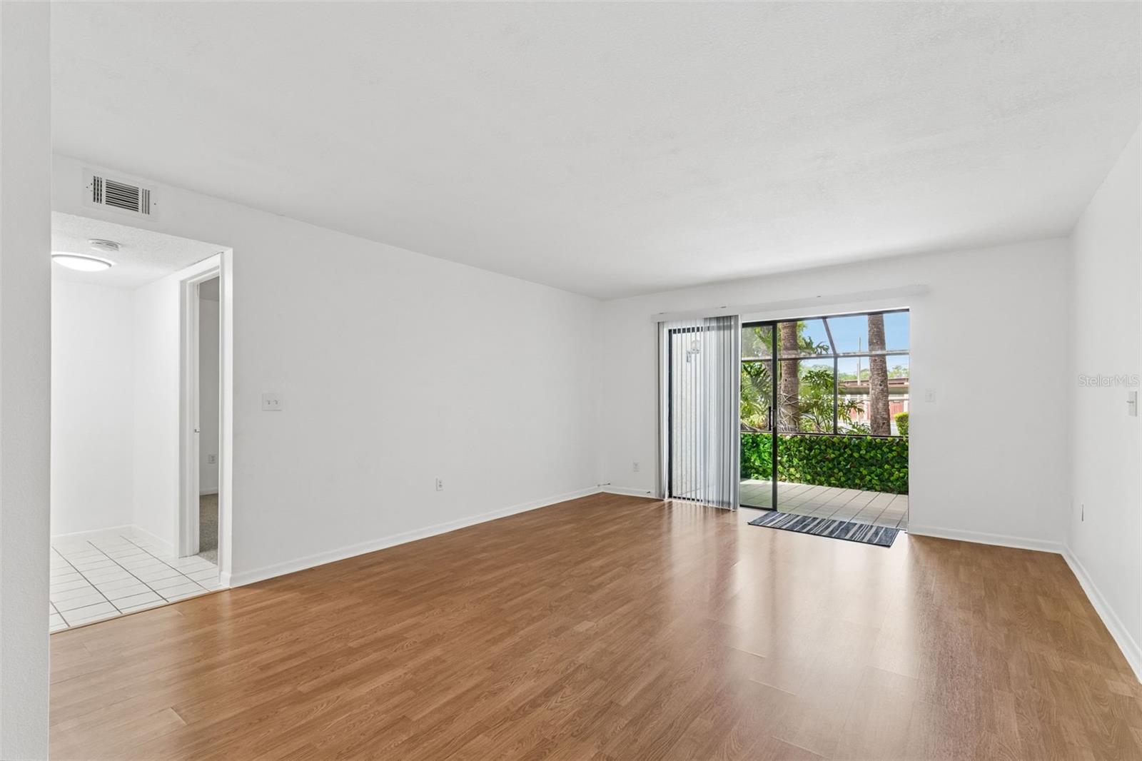 2971 ESTANCIA BLVD #313, CLEARWATER, FL, 33761