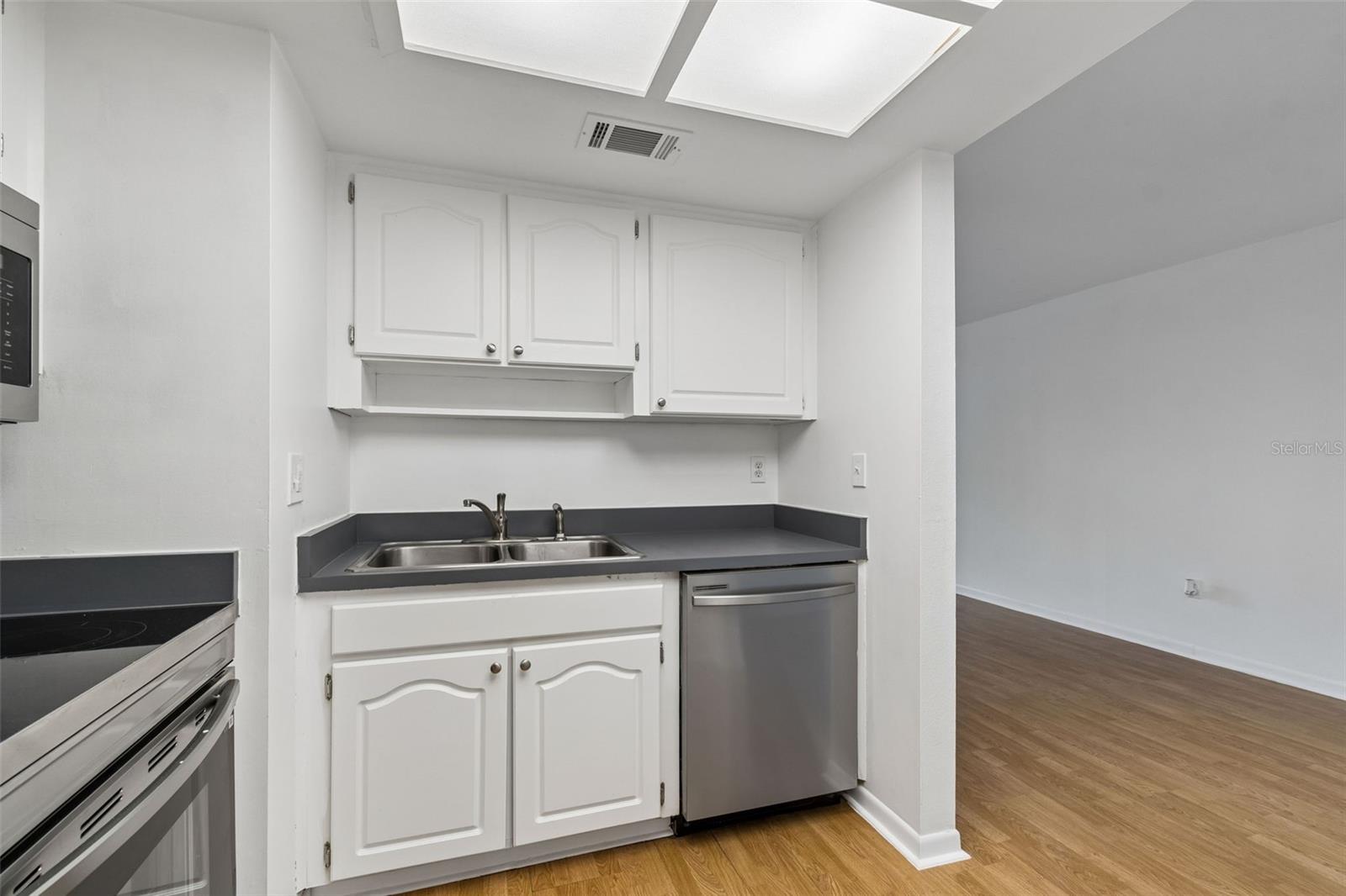 2971 ESTANCIA BLVD #313, CLEARWATER, FL, 33761