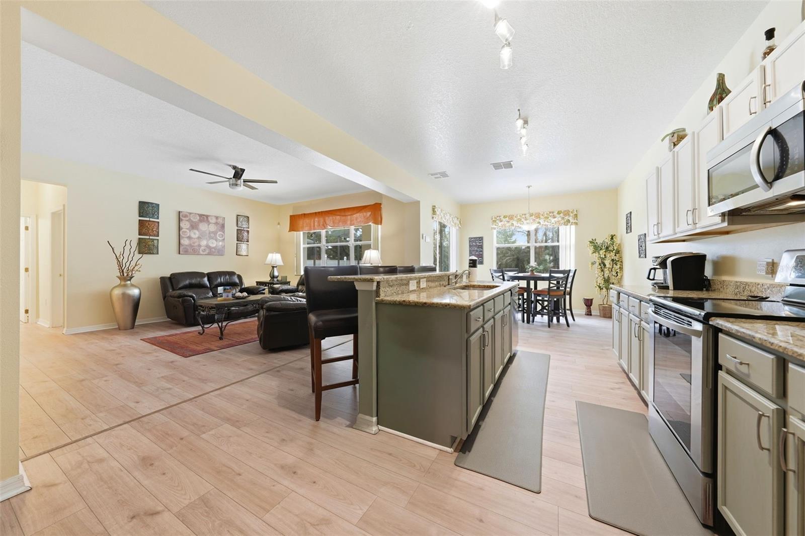 133 BAY LEAF LN, DAVENPORT, FL, 33896