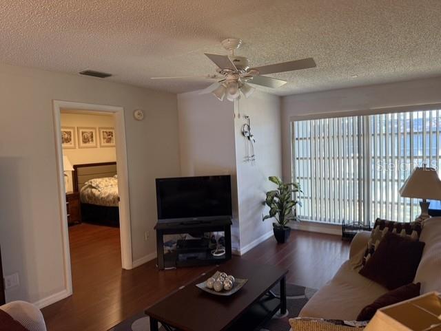 1100 EAST BAY DR #89, LARGO, FL, 33770