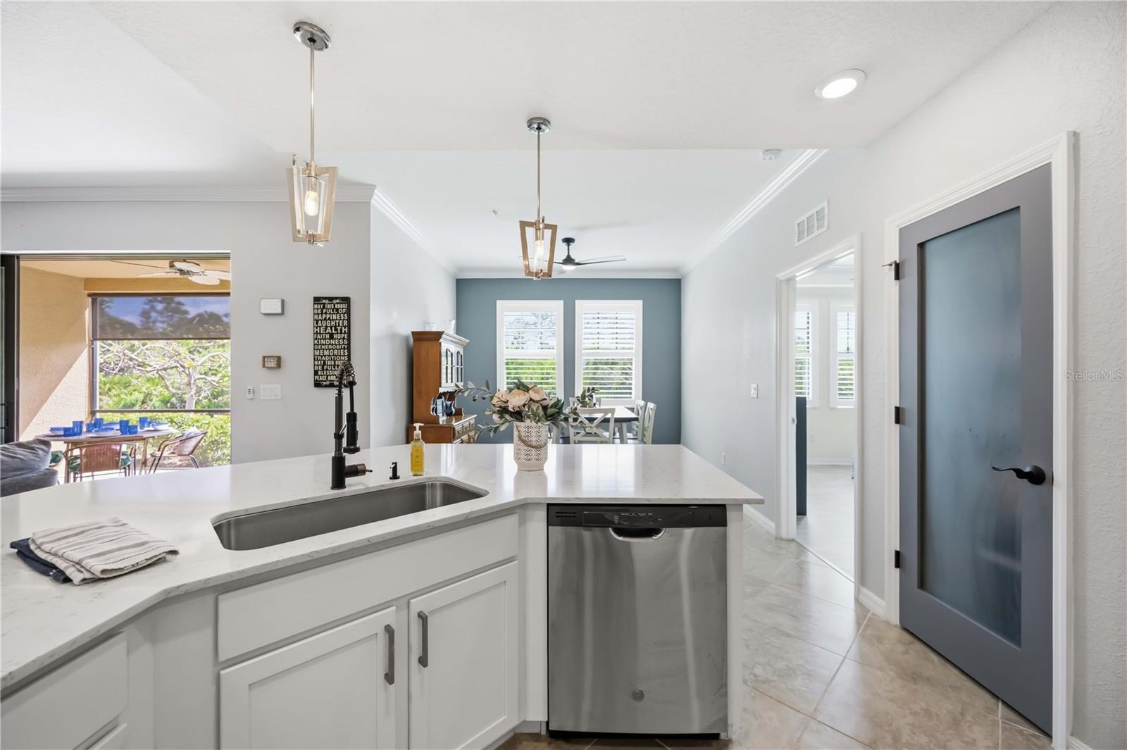 10055 CROOKED CREEK DR #102, VENICE, FL, 34293