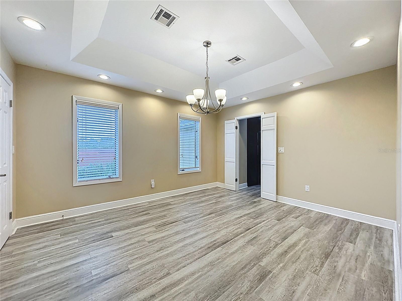 6846 LAKE VIEW DR, YALAHA, FL, 34797