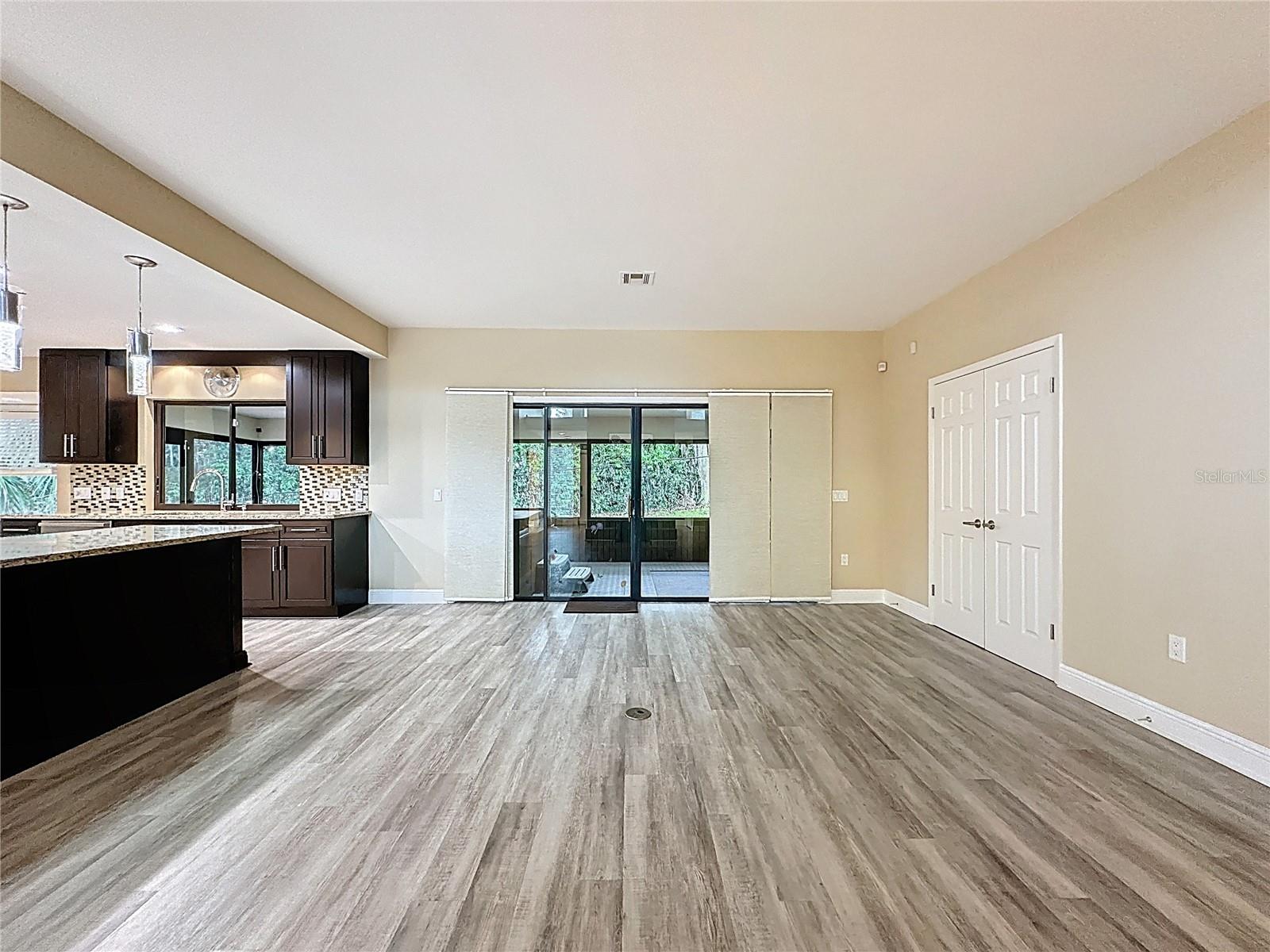 6846 LAKE VIEW DR, YALAHA, FL, 34797