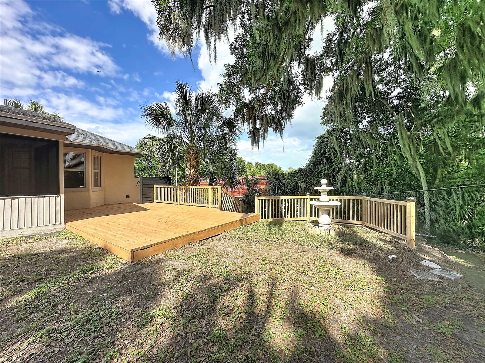 6846 LAKE VIEW DR, YALAHA, FL, 34797