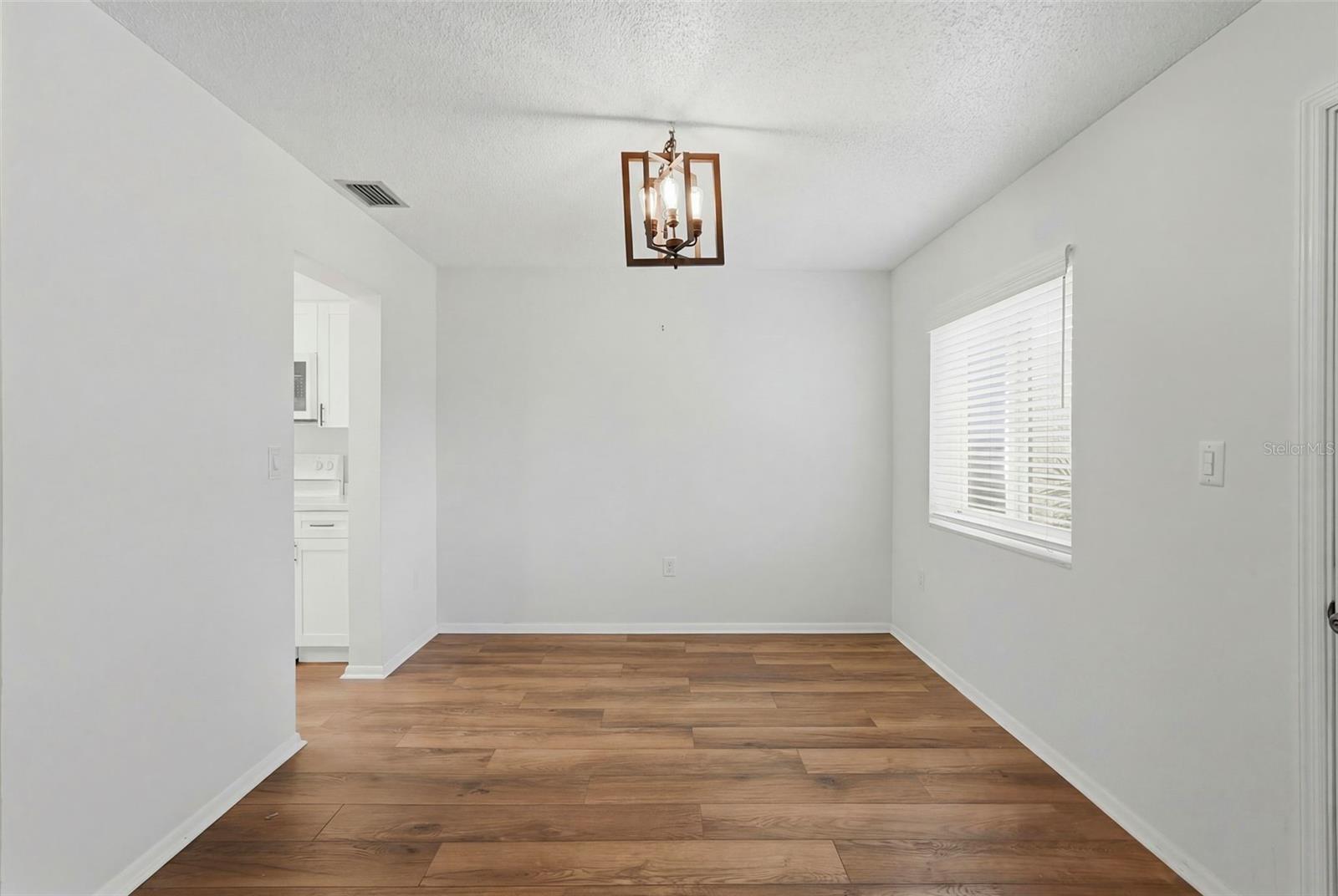 350 79TH AVE N #122, ST PETERSBURG, FL, 33702