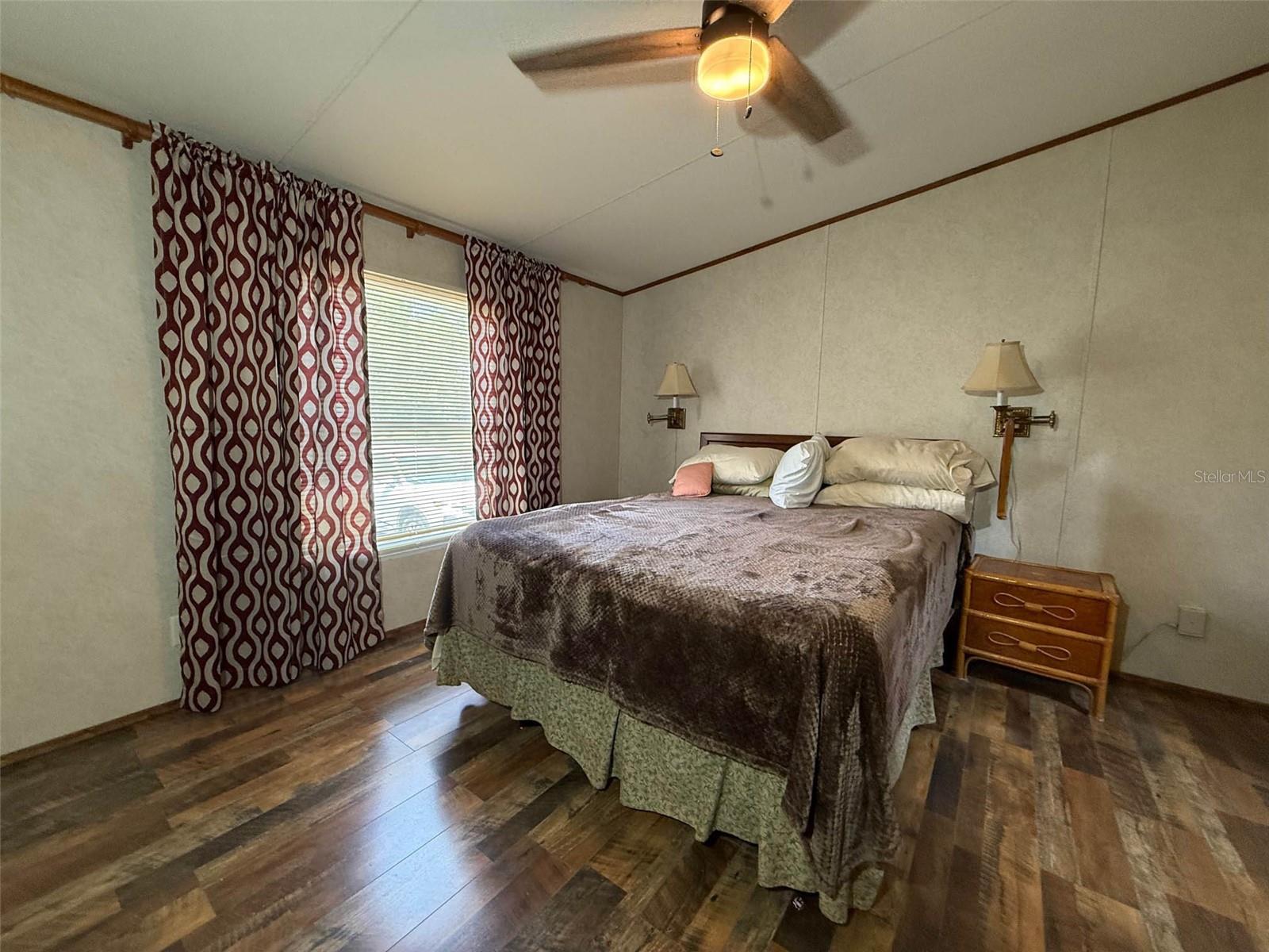 104 WATERWAY AVE, SATSUMA, FL, 32189