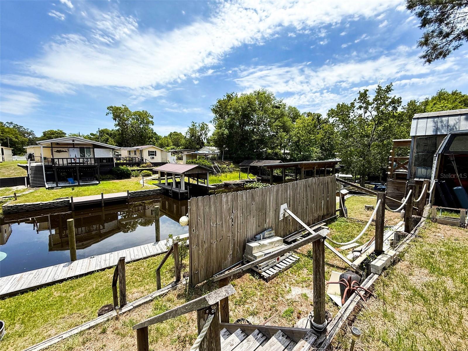 104 WATERWAY AVE, SATSUMA, FL, 32189