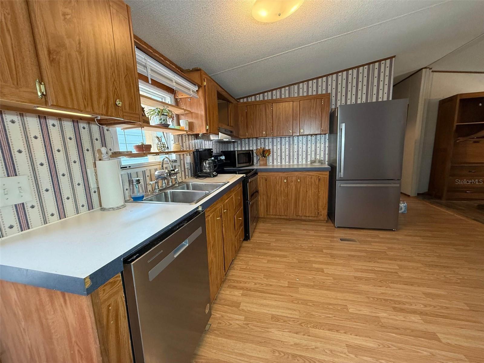 104 WATERWAY AVE, SATSUMA, FL, 32189