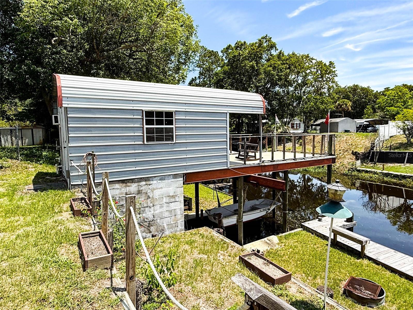 104 WATERWAY AVE, SATSUMA, FL, 32189