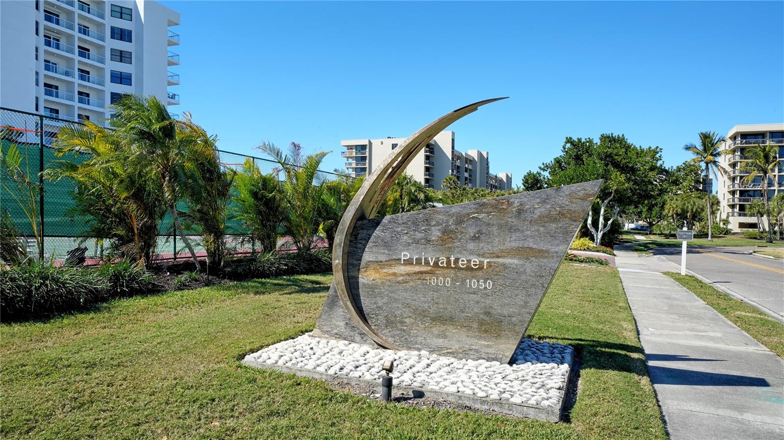 1000 LONGBOAT CLUB RD #304, LONGBOAT KEY, FL, 34228