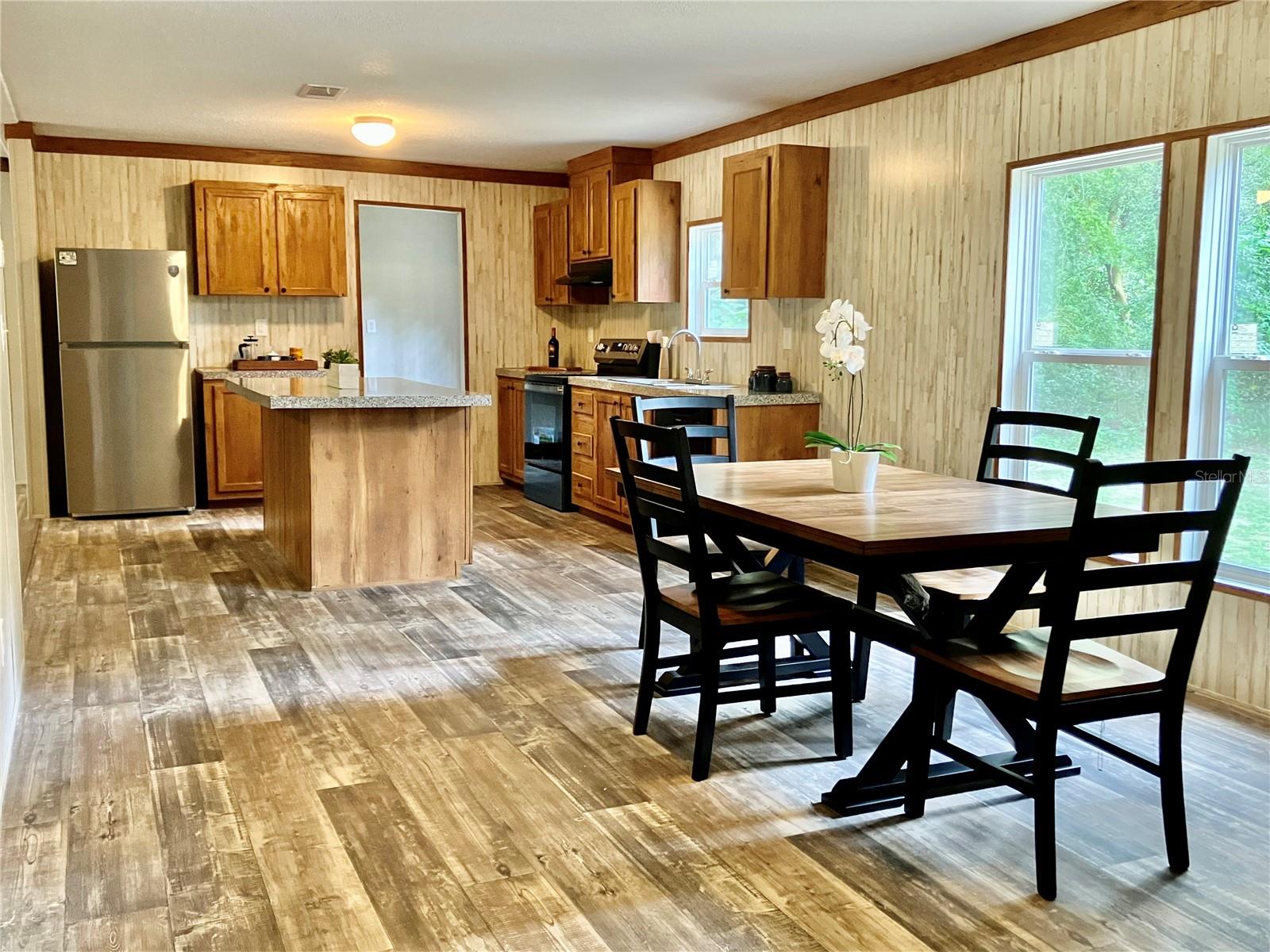16598 NW 80TH AVE, TRENTON, FL, 32693