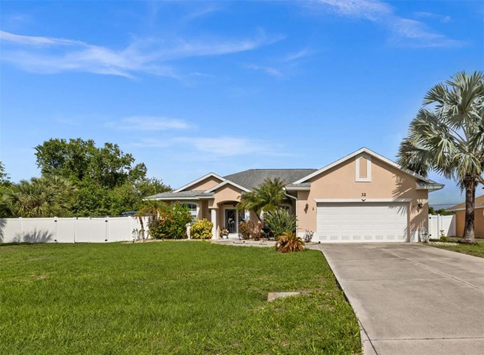 32 ORLANDO BLVD, PORT CHARLOTTE, FL, 33954