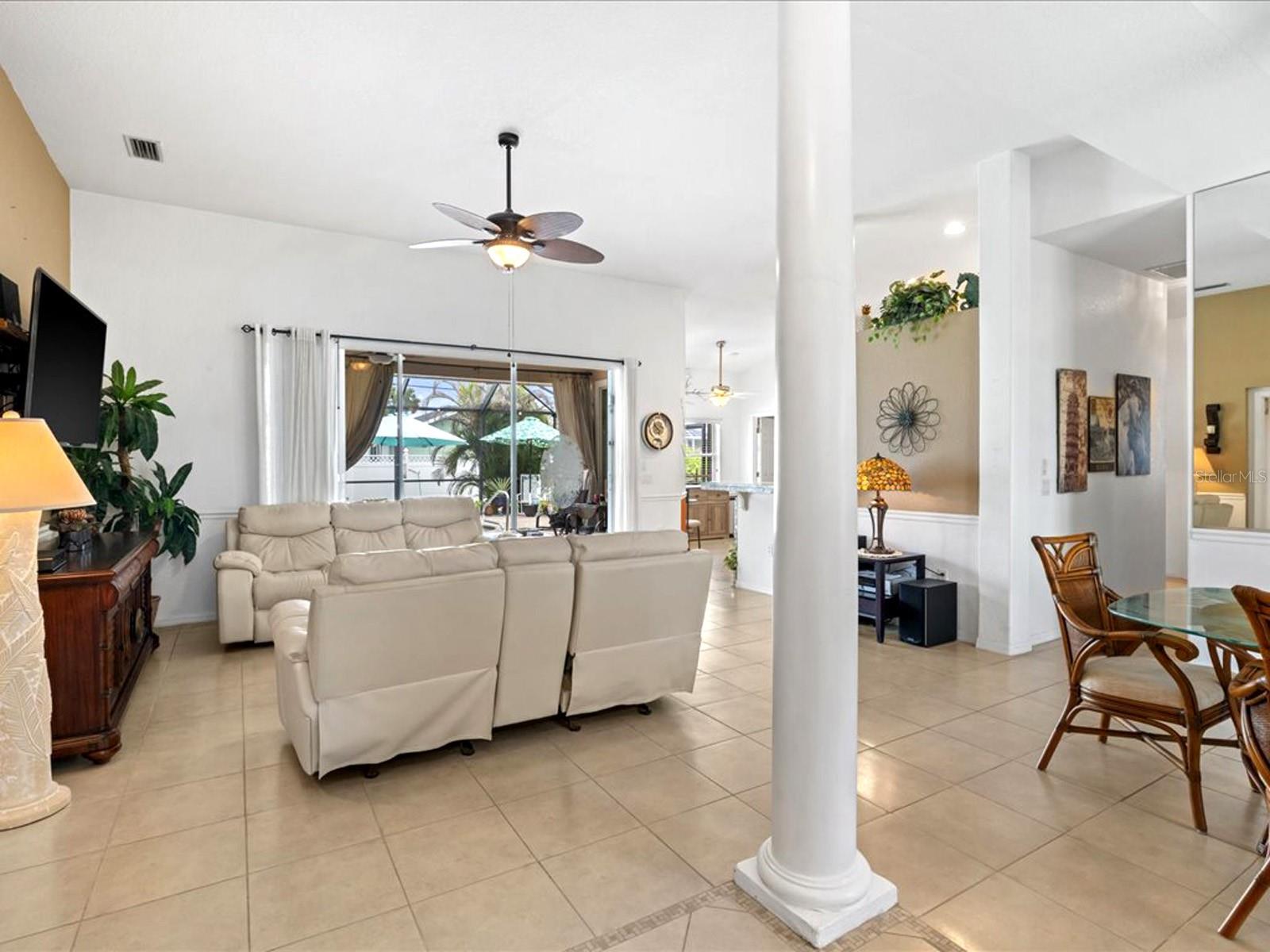 32 ORLANDO BLVD, PORT CHARLOTTE, FL, 33954