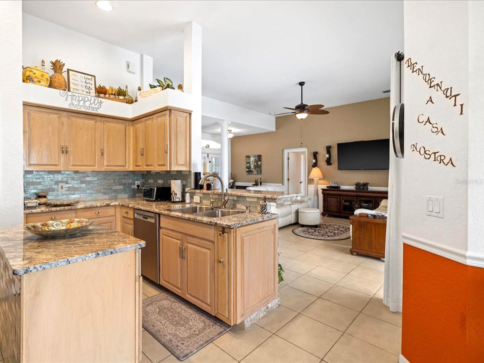 32 ORLANDO BLVD, PORT CHARLOTTE, FL, 33954