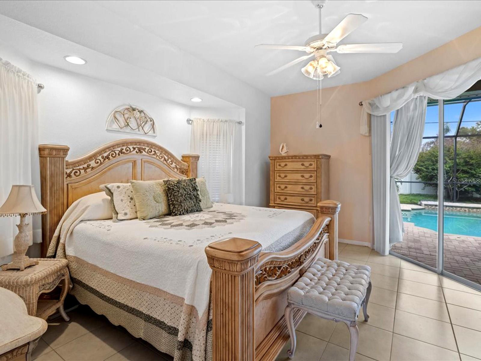 32 ORLANDO BLVD, PORT CHARLOTTE, FL, 33954