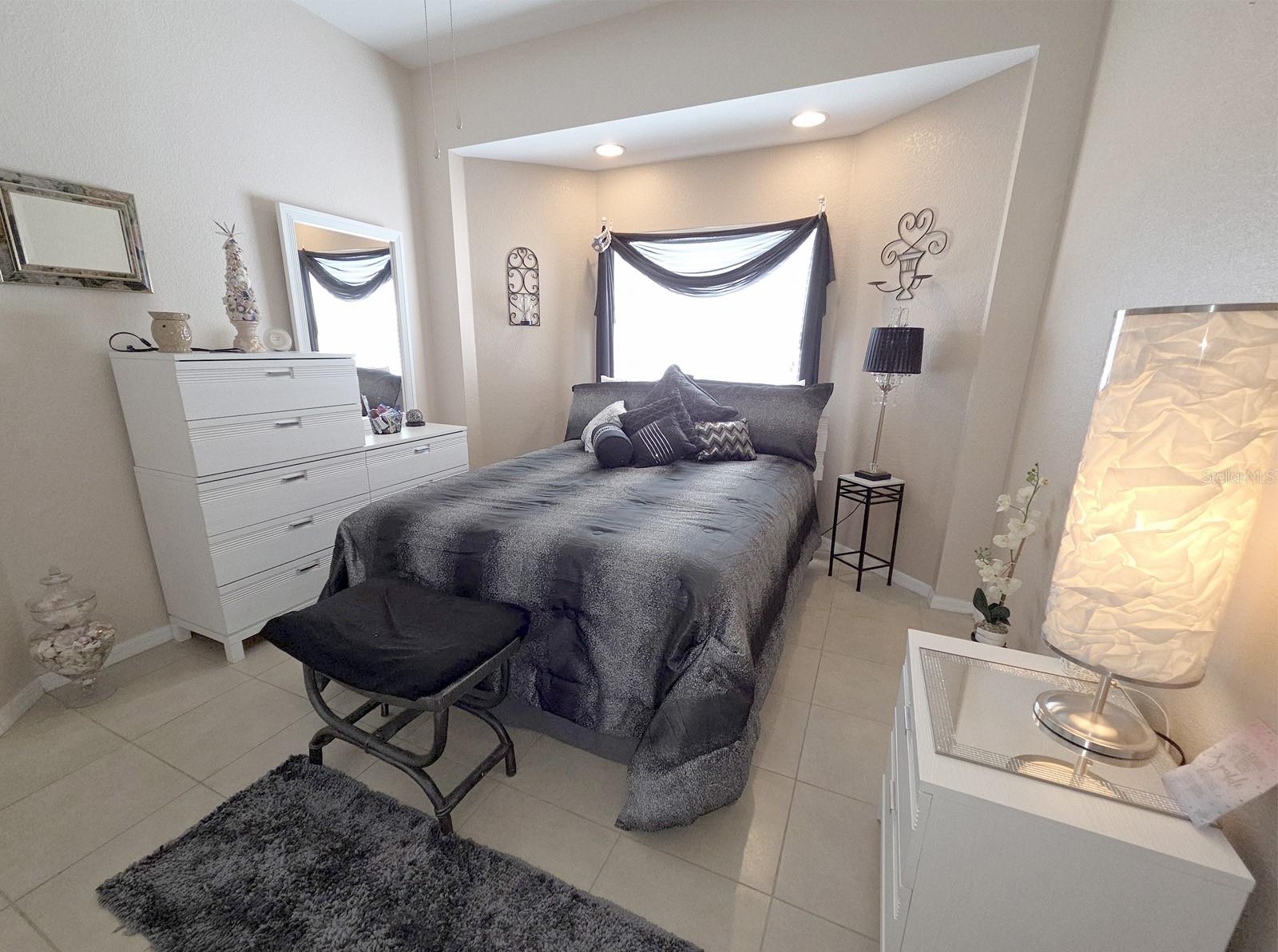 32 ORLANDO BLVD, PORT CHARLOTTE, FL, 33954