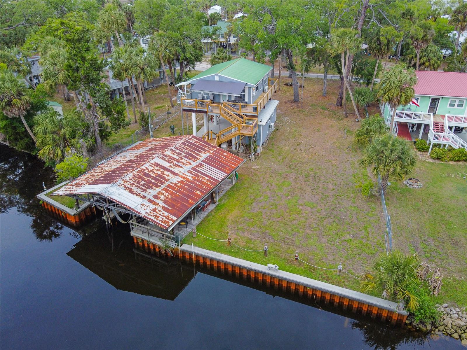 547 SE 205TH ST, SUWANNEE, FL, 32692