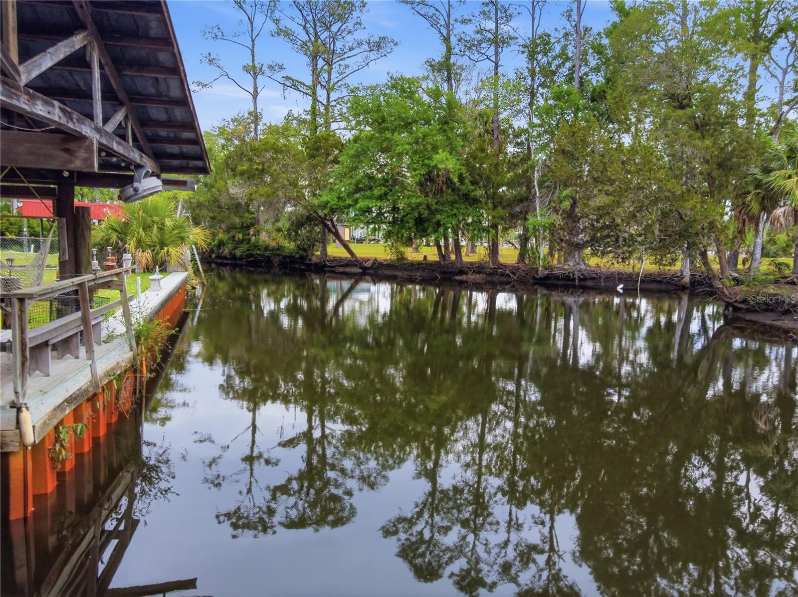 547 SE 205TH ST, SUWANNEE, FL, 32692