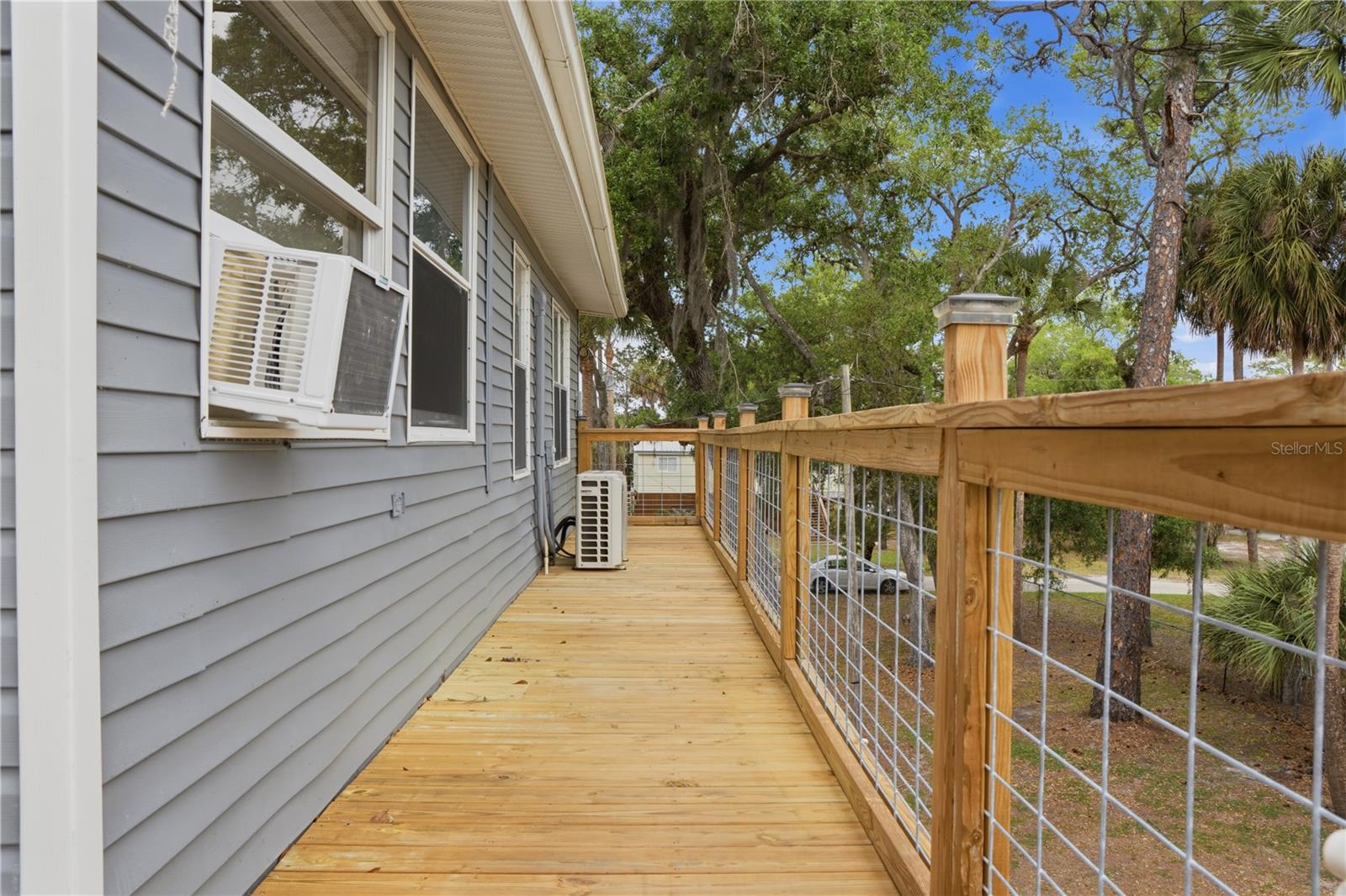 547 SE 205TH ST, SUWANNEE, FL, 32692