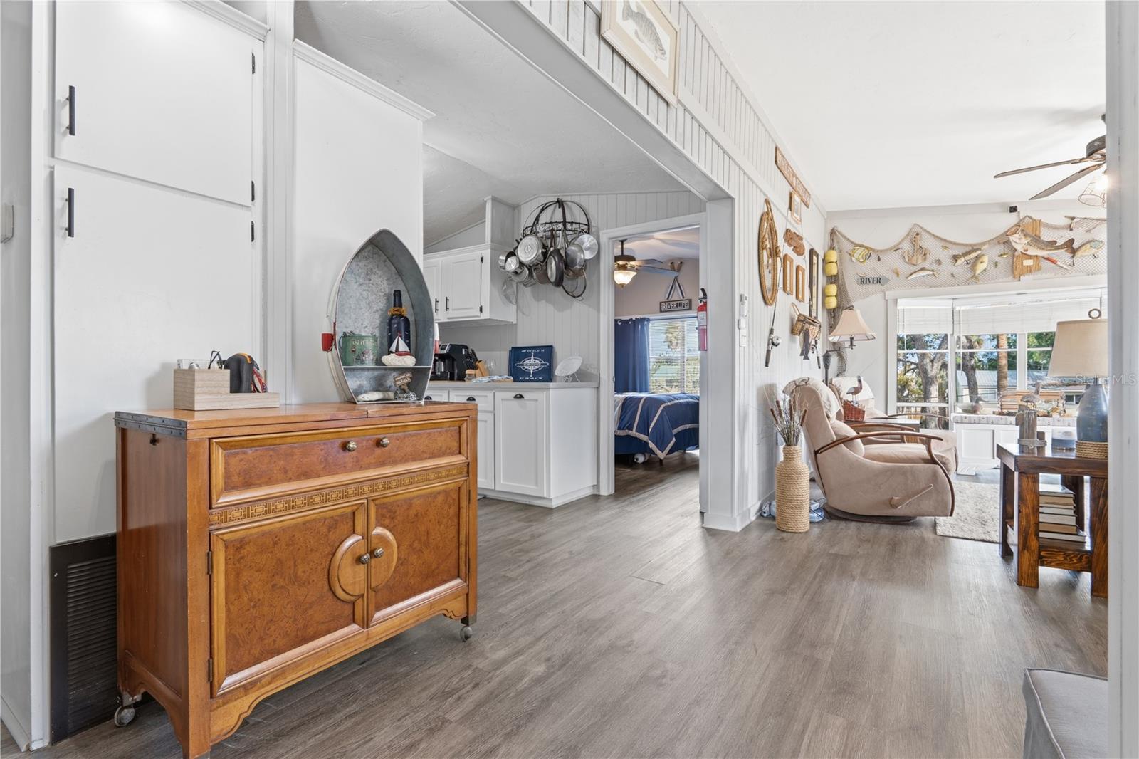 547 SE 205TH ST, SUWANNEE, FL, 32692