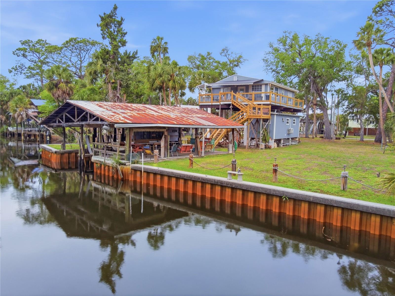 547 SE 205TH ST, SUWANNEE, FL, 32692
