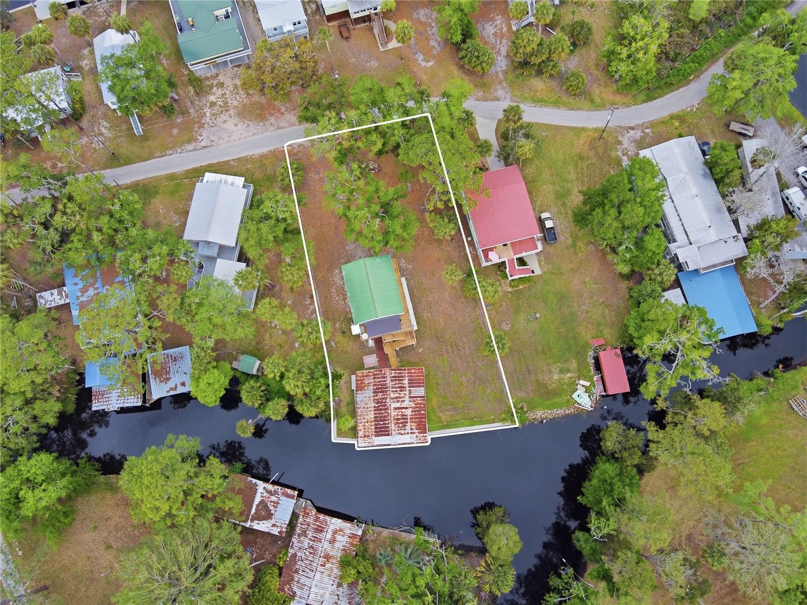 547 SE 205TH ST, SUWANNEE, FL, 32692