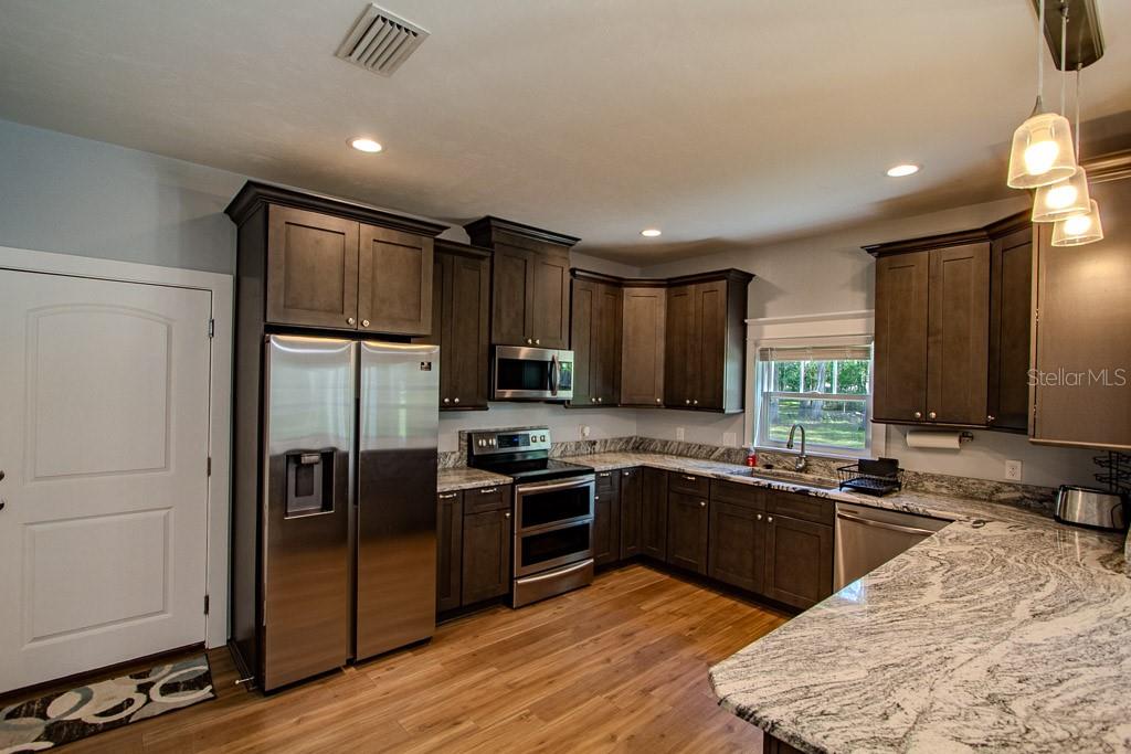 109 SW ROUND HOUSE CT, FORT WHITE, FL, 32038