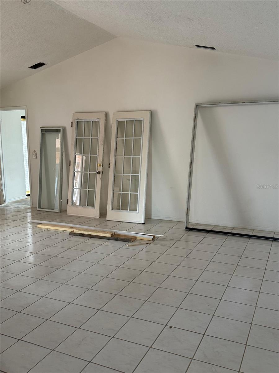 8035 LAUREL VISTA LOOP, PORT RICHEY, FL, 34668
