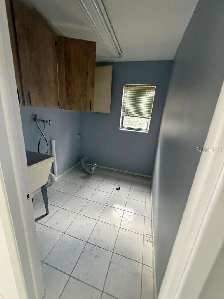 8035 LAUREL VISTA LOOP, PORT RICHEY, FL, 34668