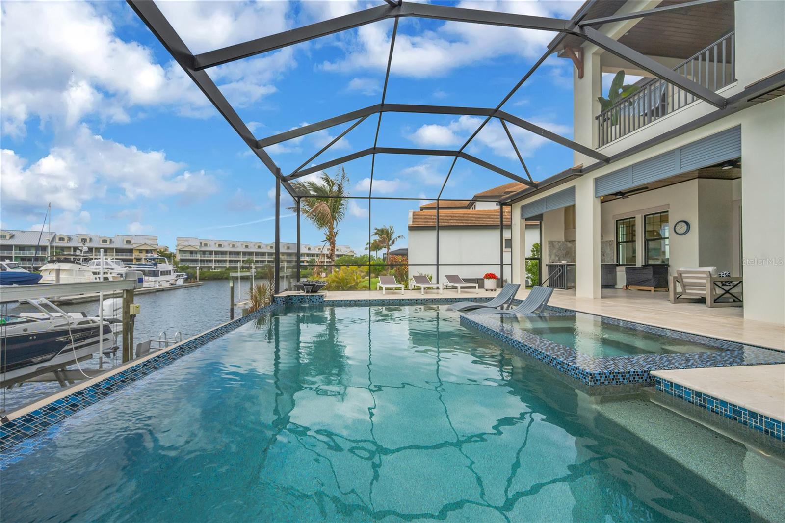 3034 CHRISTOPHERS WATCH LN, RUSKIN, FL, 33570