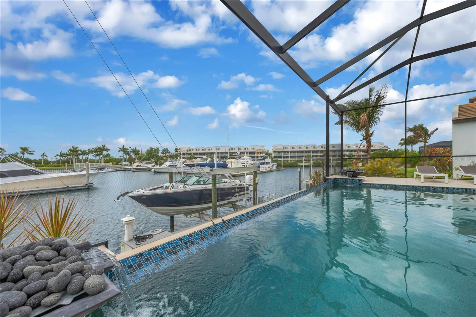 3034 CHRISTOPHERS WATCH LN, RUSKIN, FL, 33570