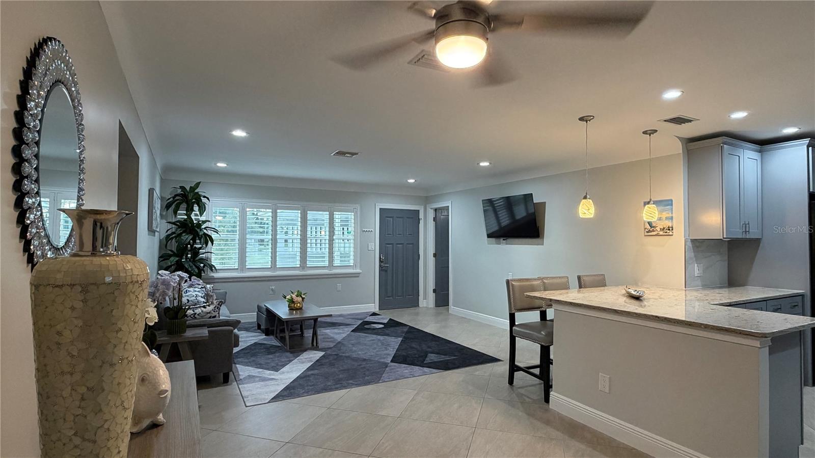 3435 OVERLOOK DR NE, ST PETERSBURG, FL, 33703