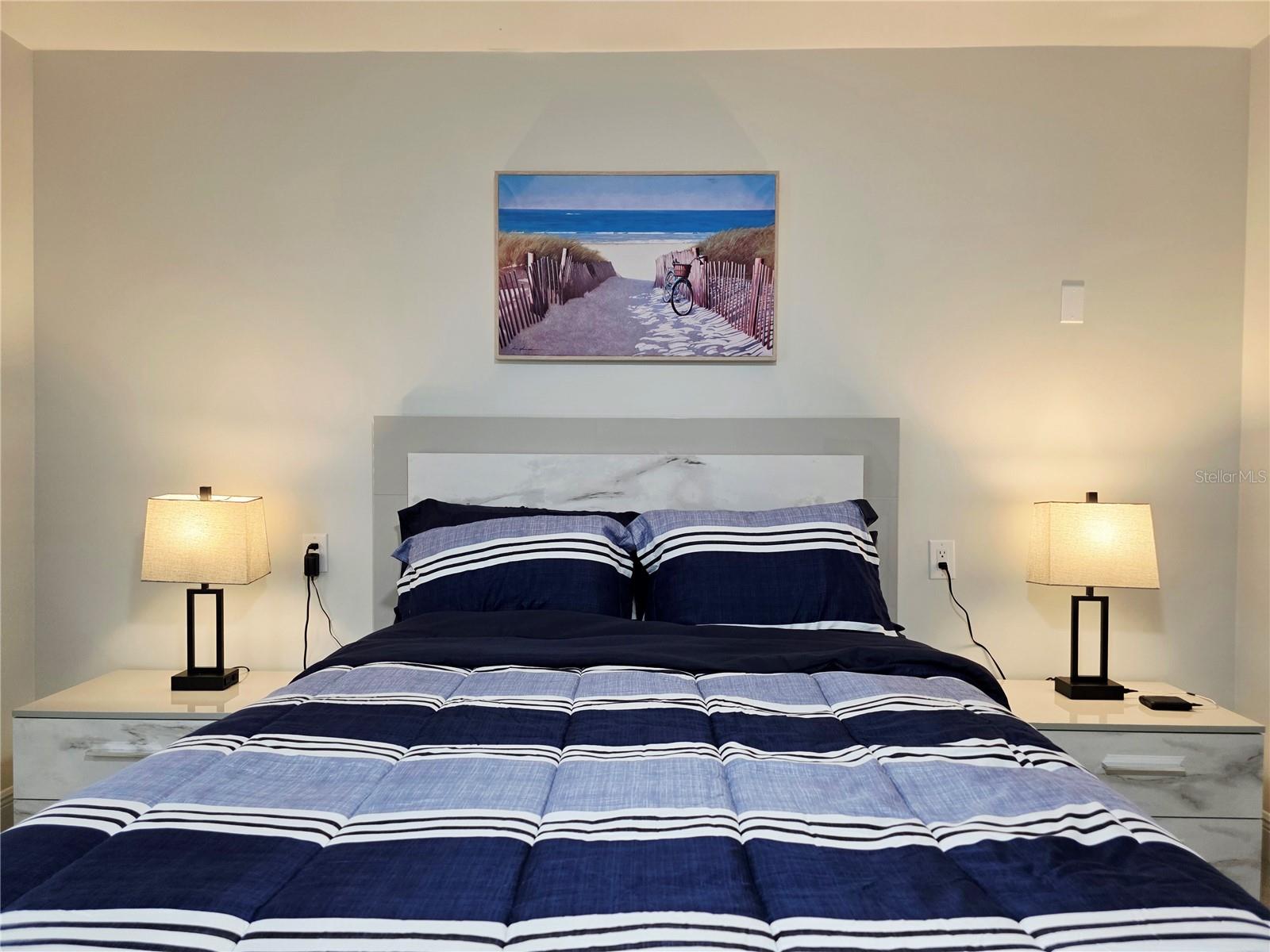 3435 OVERLOOK DR NE, ST PETERSBURG, FL, 33703