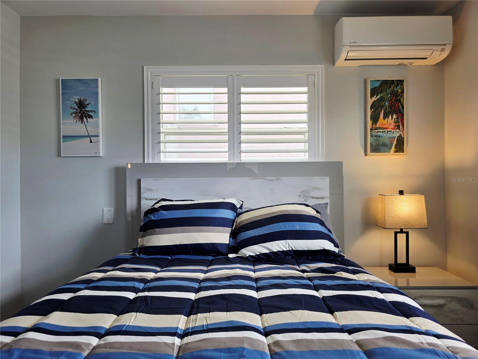 3435 OVERLOOK DR NE, ST PETERSBURG, FL, 33703