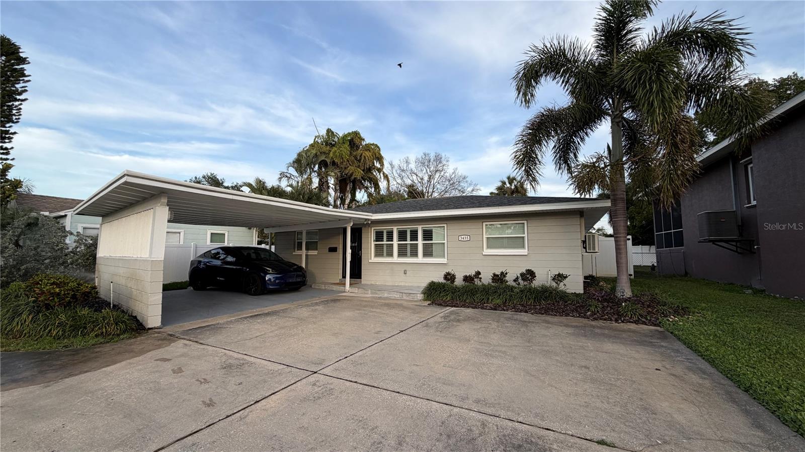3435 OVERLOOK DR NE, ST PETERSBURG, FL, 33703