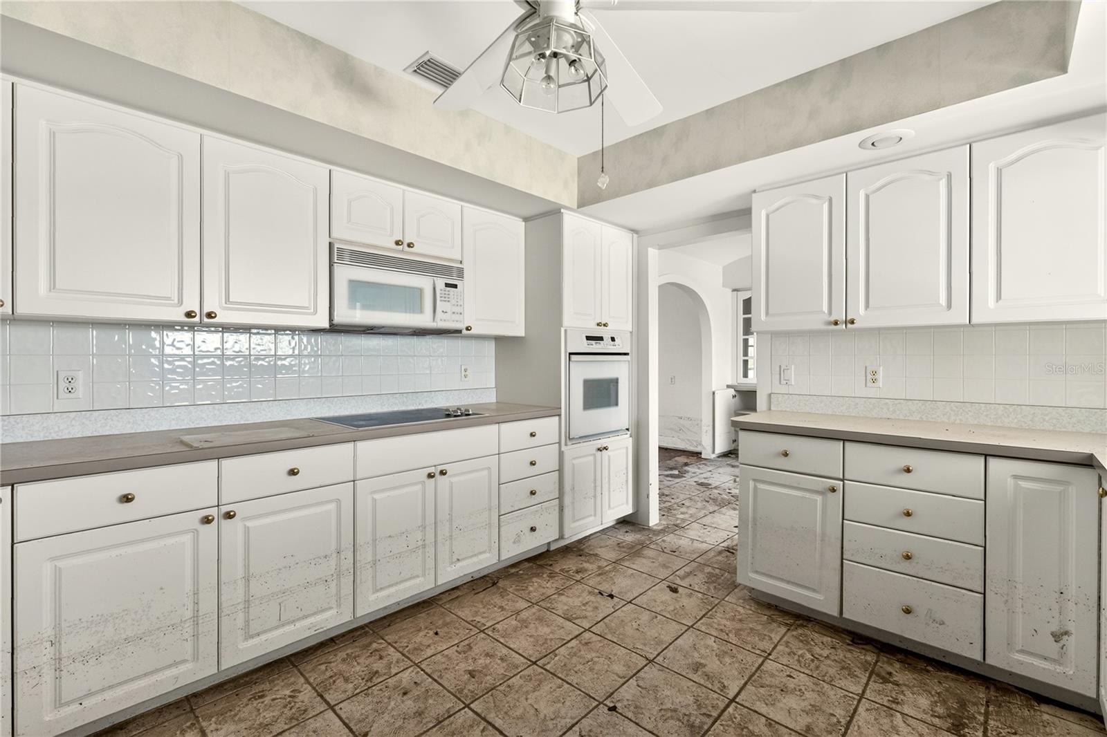 12500 PLACIDA RD, PLACIDA, FL, 33946