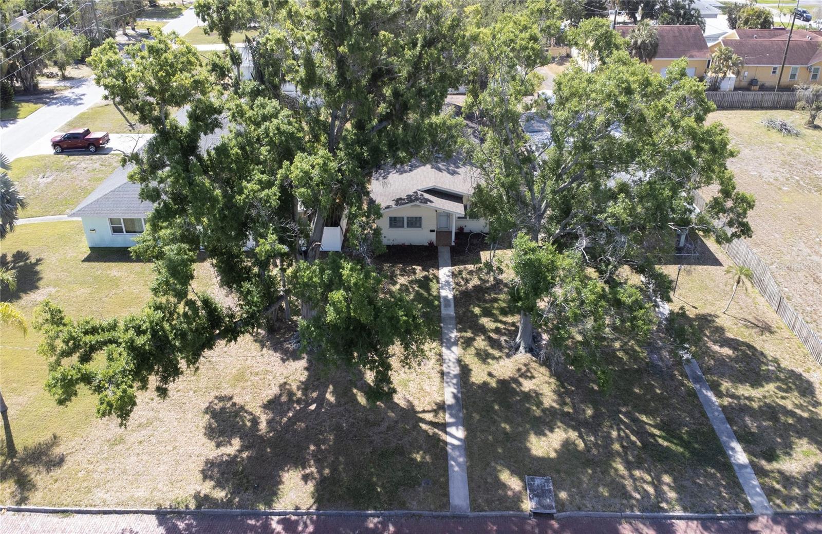 662 VILLAGRANDE AVE S, ST PETERSBURG, FL, 33707