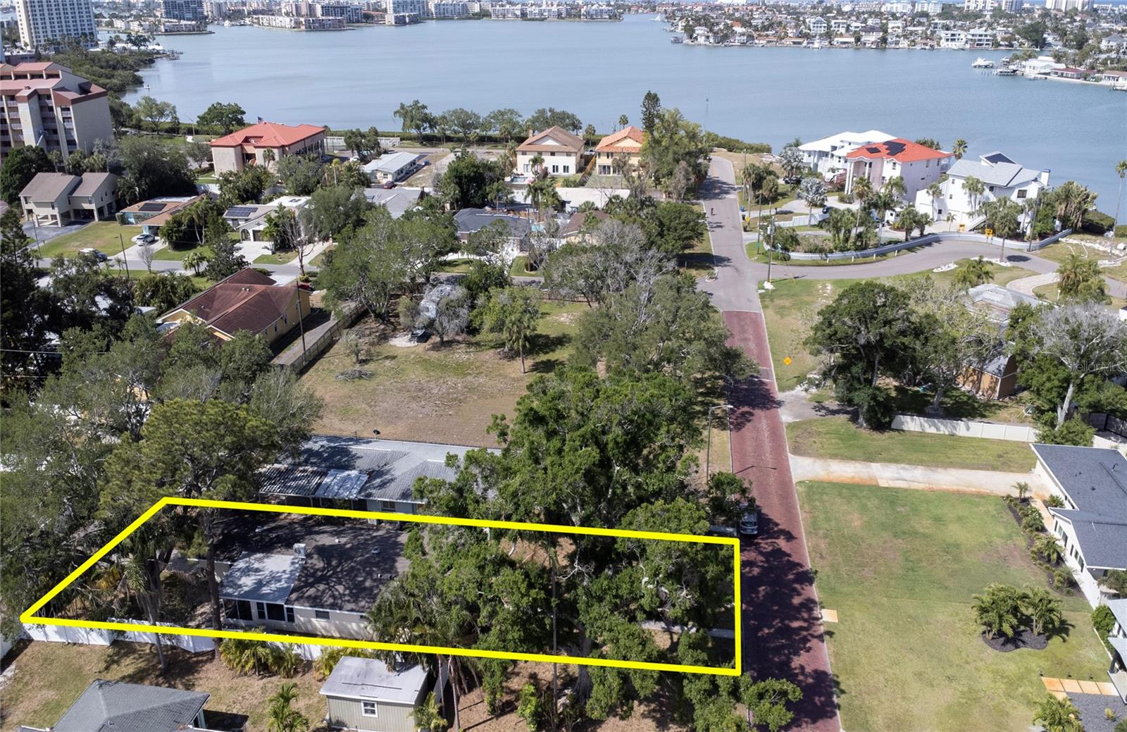 662 VILLAGRANDE AVE S, ST PETERSBURG, FL, 33707