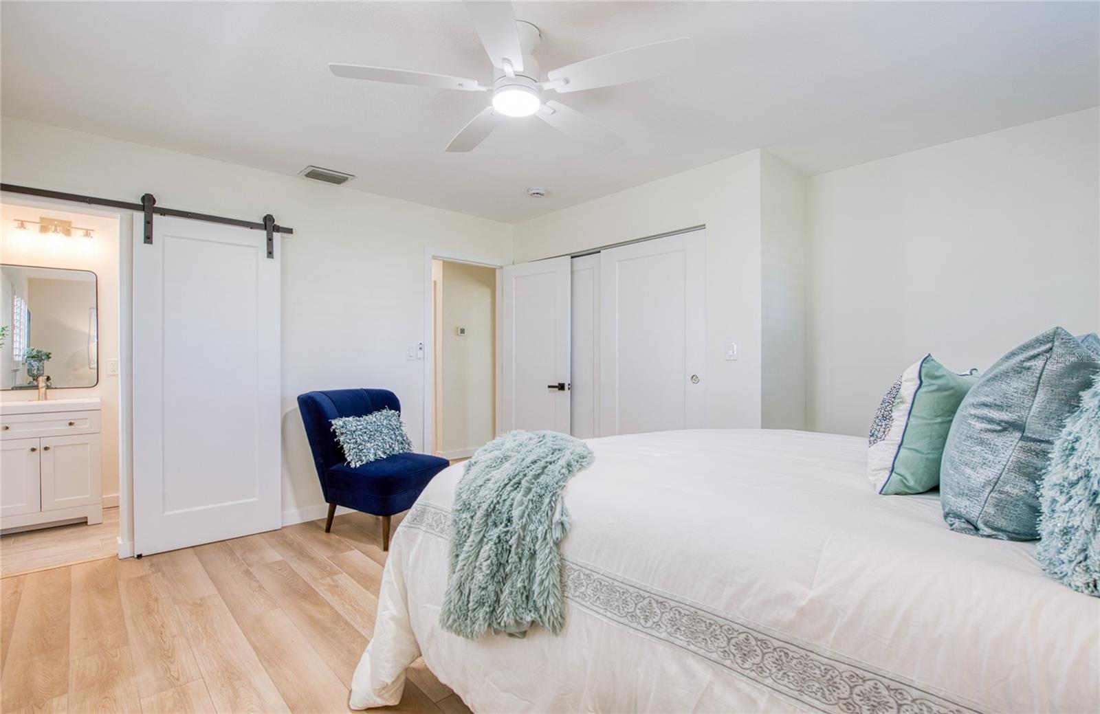 662 VILLAGRANDE AVE S, ST PETERSBURG, FL, 33707