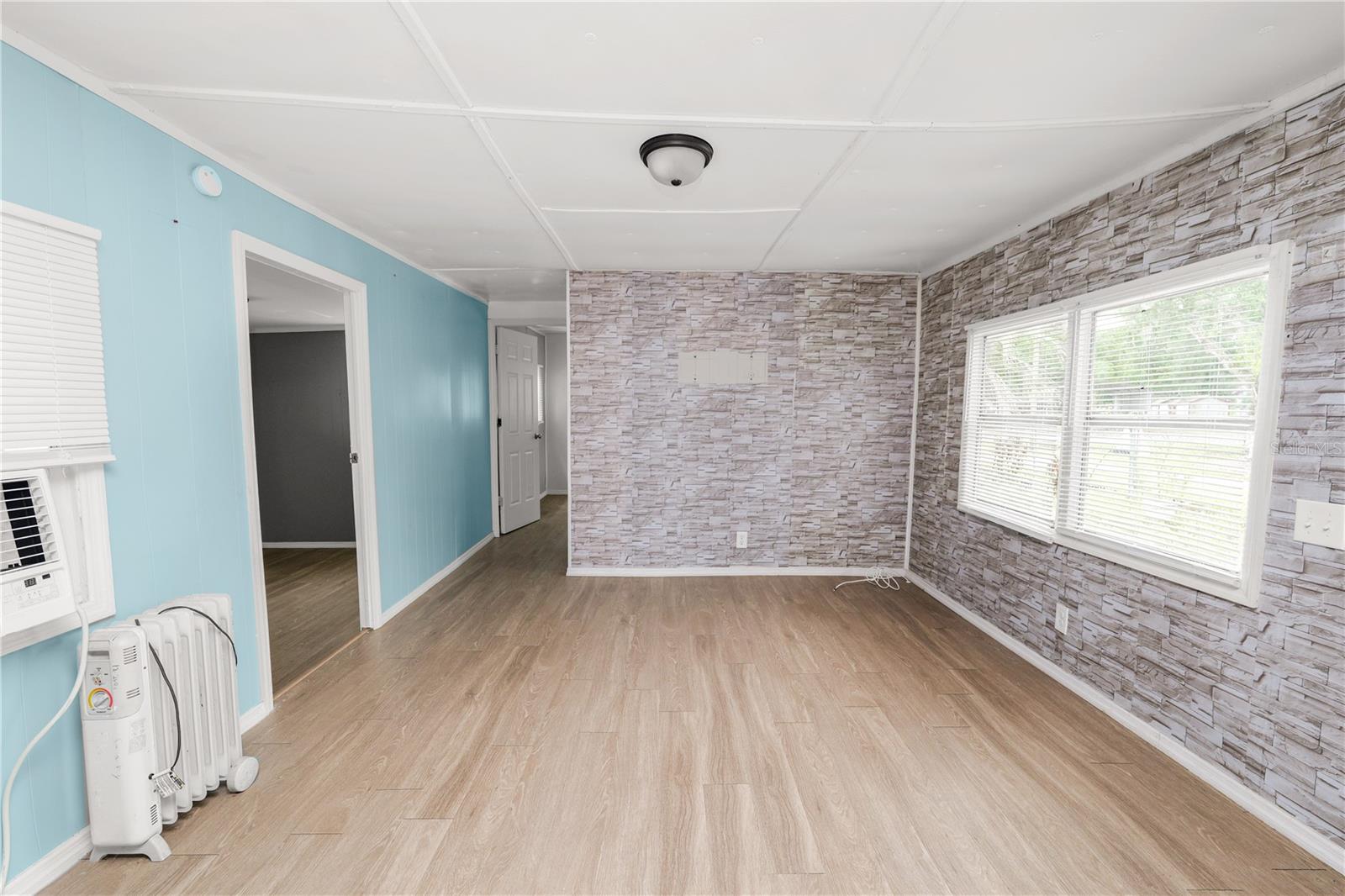 829 NASHVILLE RD, LAKELAND, FL, 33815