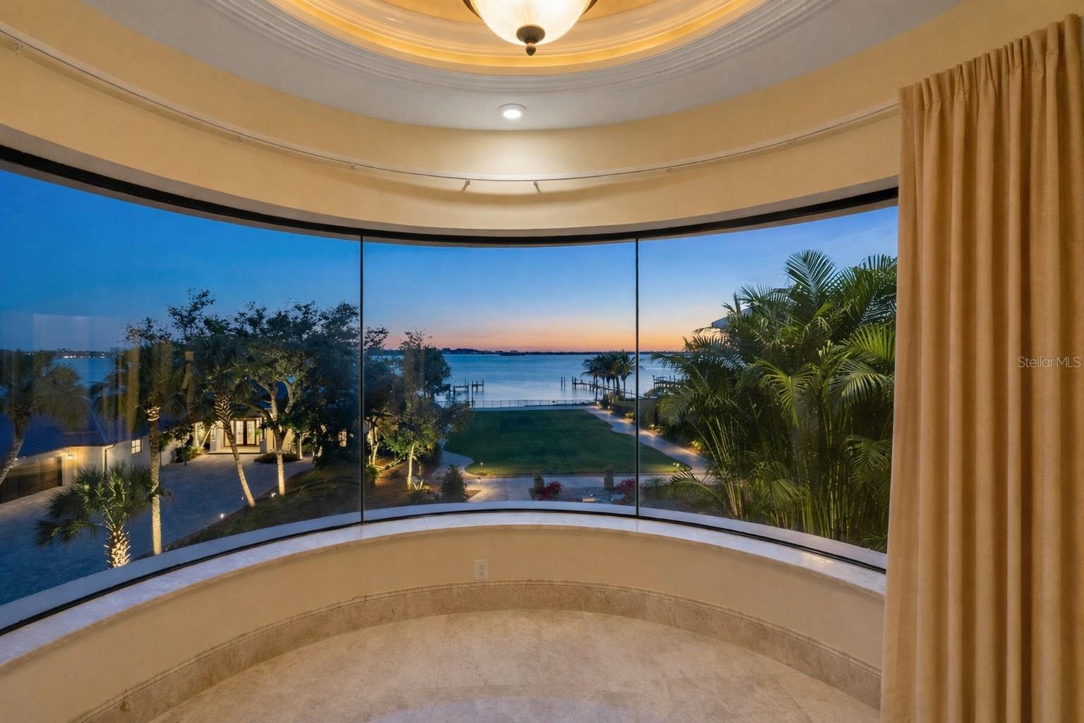 Unobstructed views and architectural intricate ceiling.